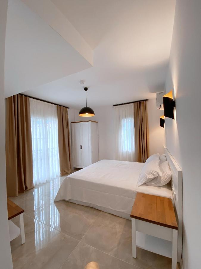 Amber Boutique Hotel Çeşme Exteriör bild
