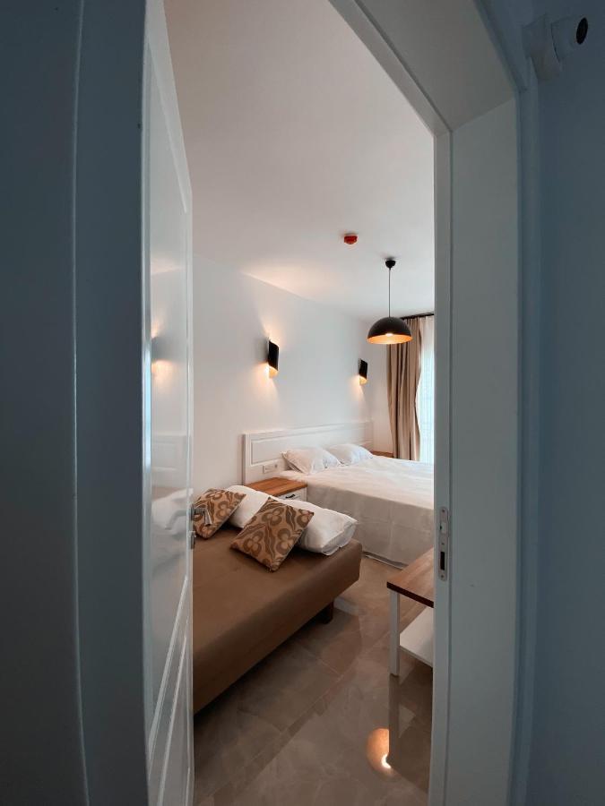 Amber Boutique Hotel Çeşme Exteriör bild