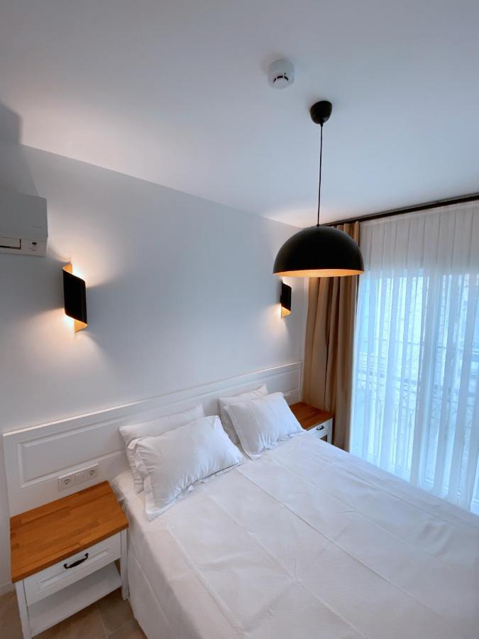 Amber Boutique Hotel Çeşme Exteriör bild