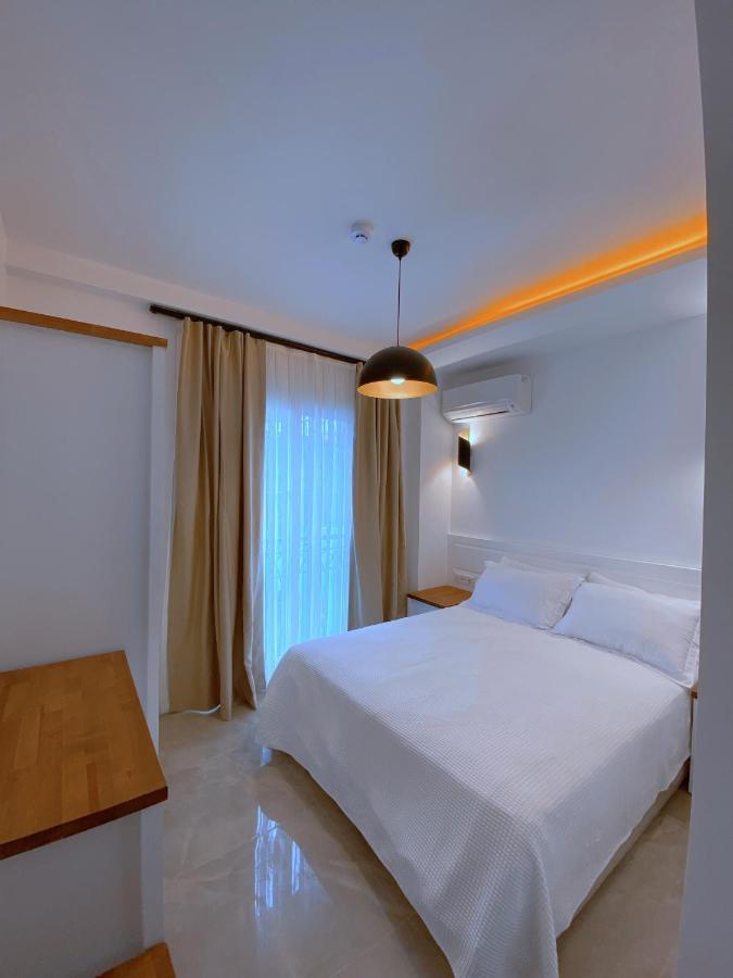 Amber Boutique Hotel Çeşme Exteriör bild