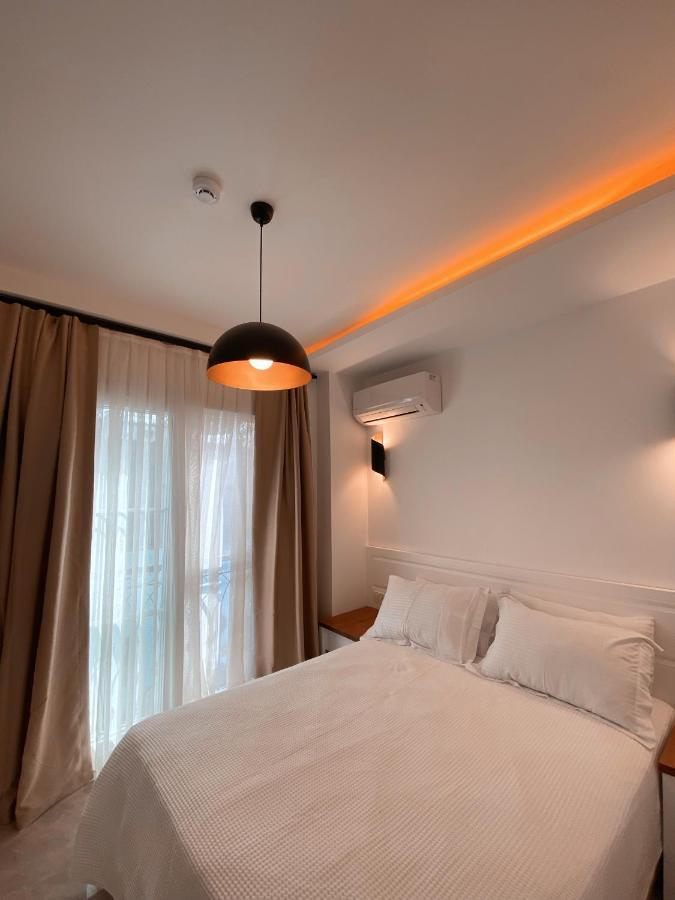 Amber Boutique Hotel Çeşme Exteriör bild